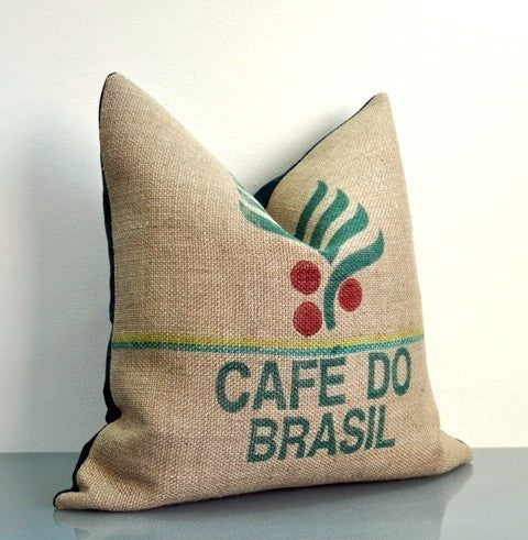 Hessian Coffee Sack Picture of a Large Burlap Bag of Cafe Do Brasil Green Coffee Beans with A White Background - Discount Coffee